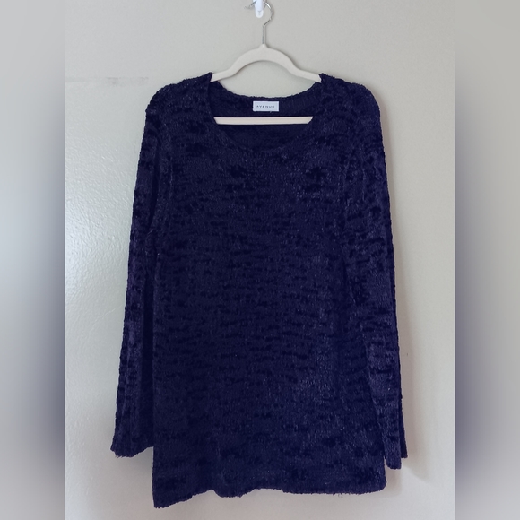 Violet Pull Over Sweater ! - Picture 7 of 7